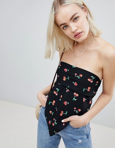 Emory Park Tie Back Strapless Top In Cherry Print