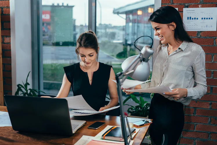 Here's What Makes A Great Assistant, As Revealed By Bosses & Hiring ...