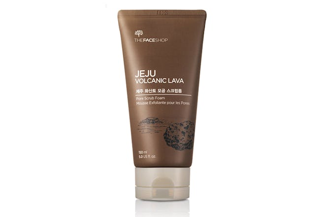 The Face Shop Jeju Volcanic Lava Pore Scrub Foam