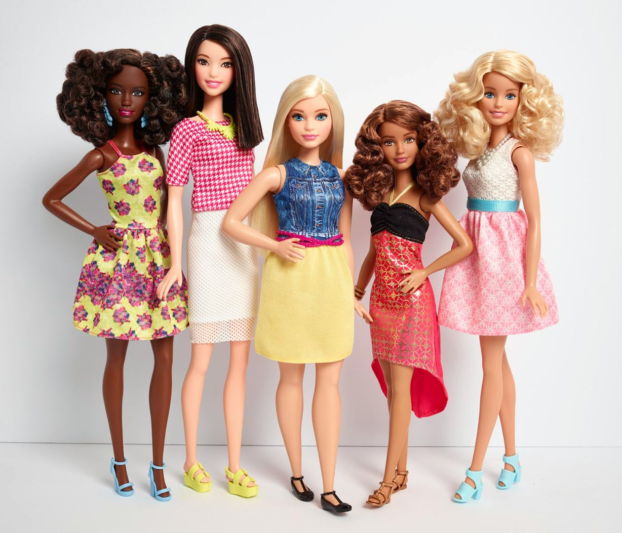This Barbie Documentary On Hulu Will Make You View The Controversial ...