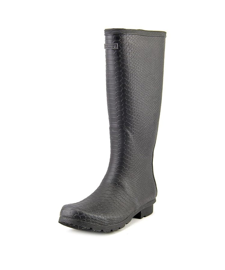Inexpensive Hunter Boot Dupes That You ll Want To Wear Rain Or Shine