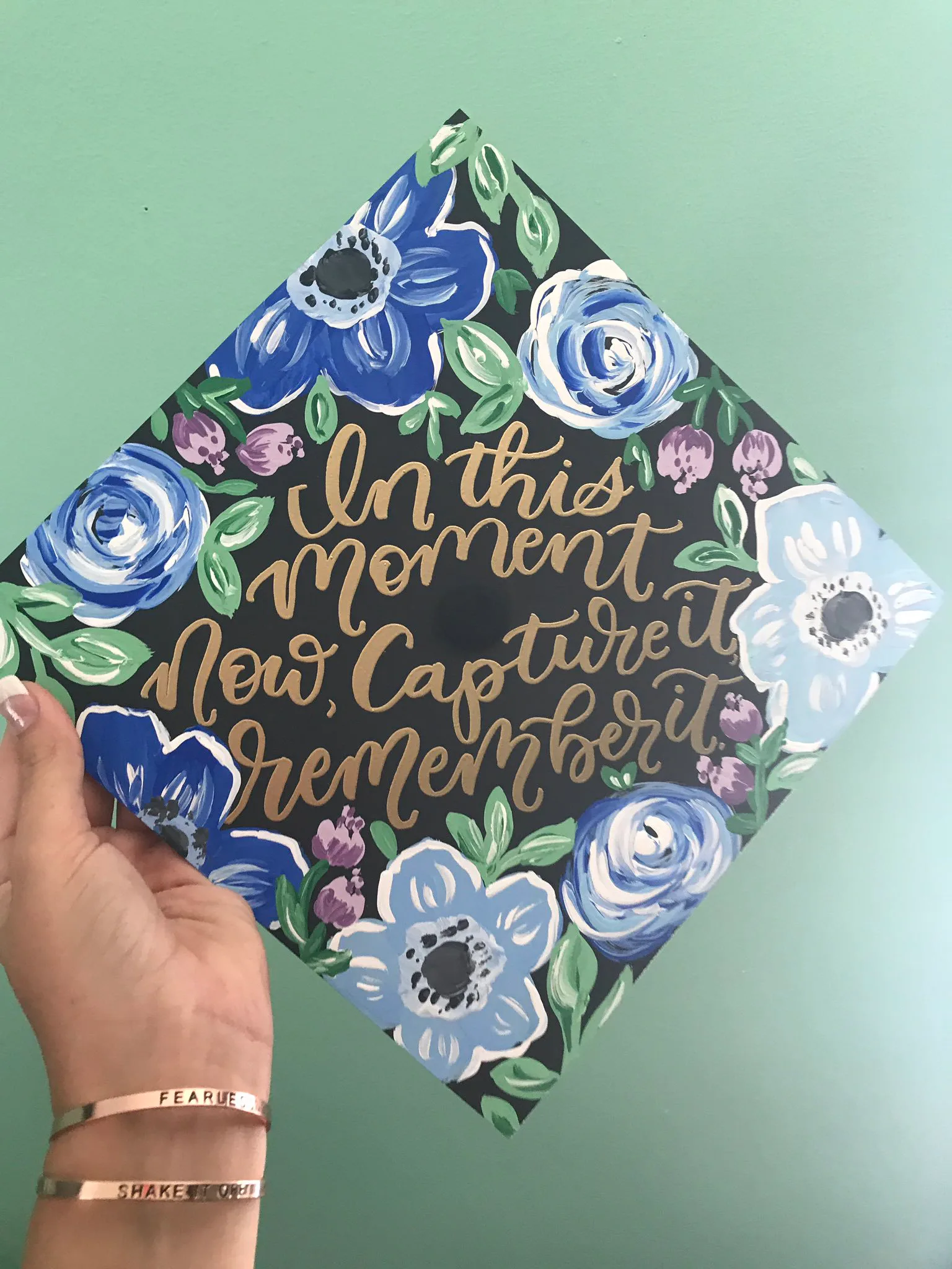 12 Graduation Cap Designs That Are Seriously Giving Us Life