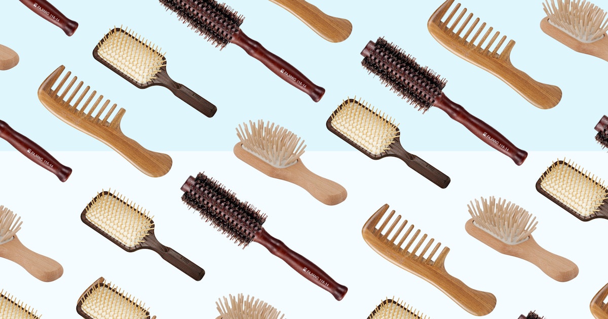 wooden travel hair brush