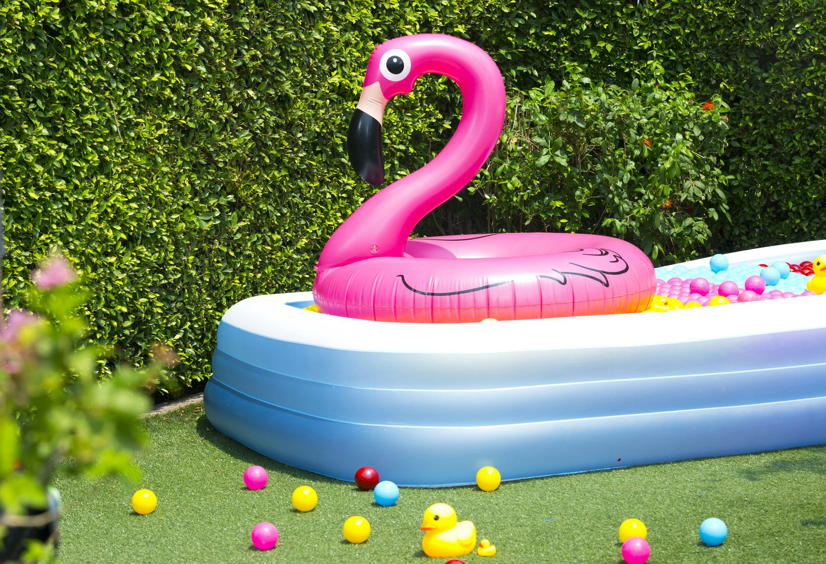 9 New Ways To Use a Kiddie Pool, Because You're Never Too Old To Cool Down