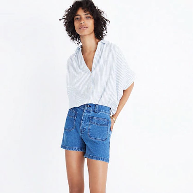 High-rise denim shorts: patch pocket edition