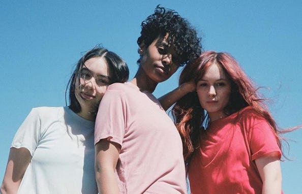 Girlfriend collective t shirt