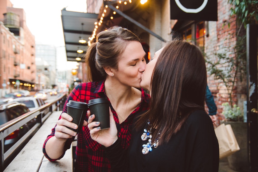 5 Stories About Queer Women S First Dates With A Woman Will Make You Melt