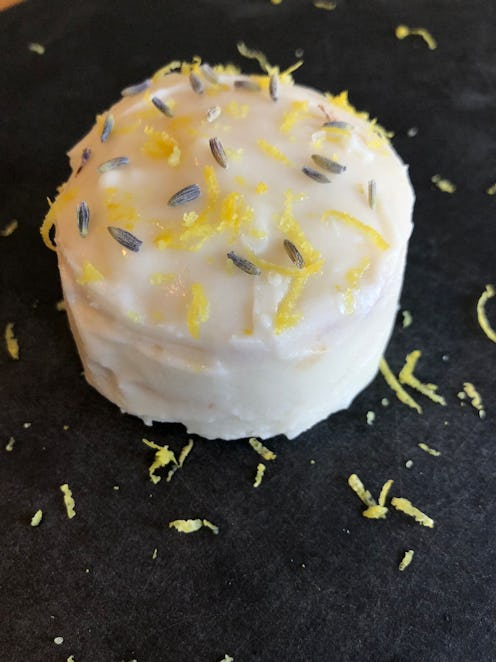 Garnish served with lavender buds and lemon zest