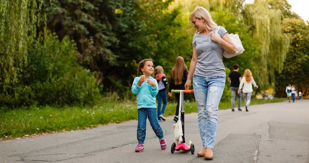 8 Stereotypes About Suburban Moms That Are Totally True