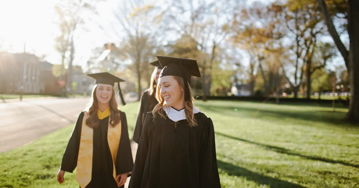 5 Ways To Celebrate Your Partner's Graduation If Dinner Just Isn’t Enough