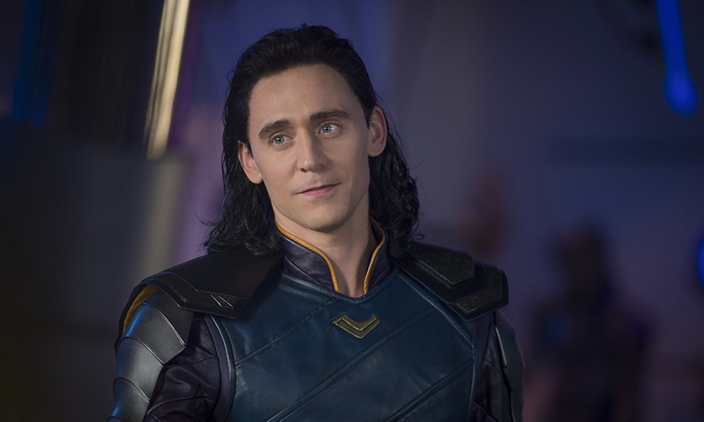 e23e01a3-54dd-4da2-ad3e-38016fb88f88-hiddleston-ragnarok.jpg