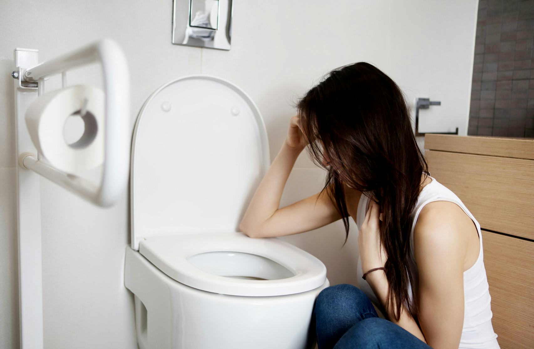 If You Do These 7 Embarrassing Things In Front Of Your Partner, They’re