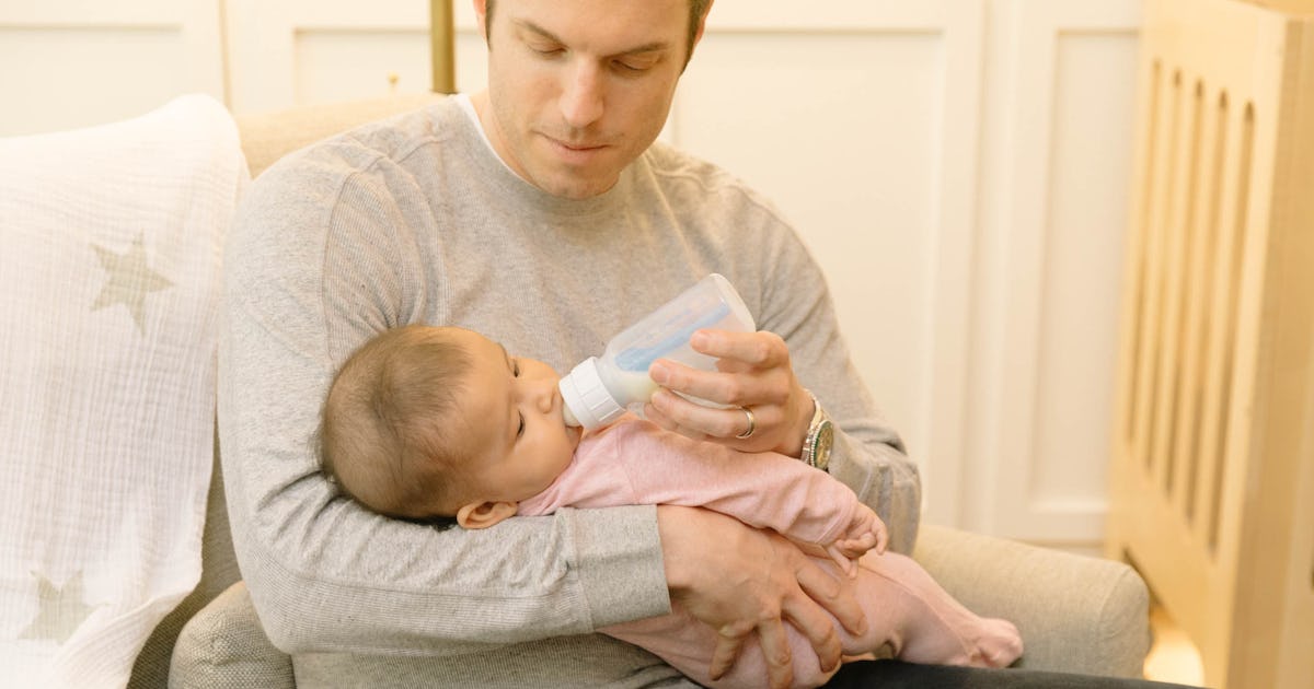 Do Dads Get Custody If They Aren t Married Here s What The Law States do-dads-get-custody-if-they-aren-t-married-here-s-what-the-law-states