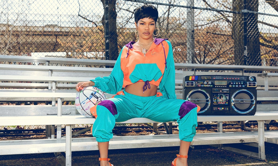 royalty Zeg opzij verkwistend The PrettyLittleThing x Karl Kani Clothing Line Is Going To Bring '90s  Hip-Hop Back Into Your Closet