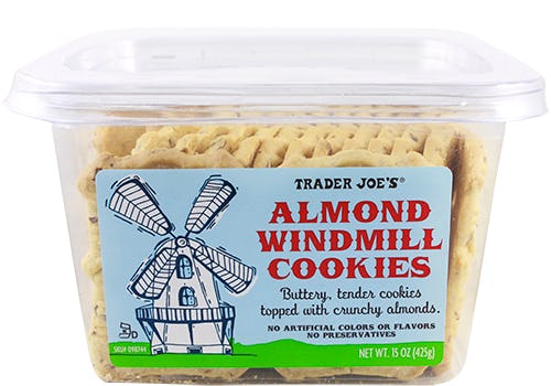 16 Trader Joe's Items For Summer Beach Trips That Are Easy To Carry