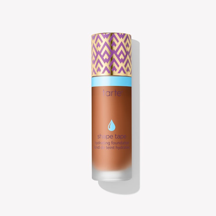 Shape Tape Hydrating Foundation