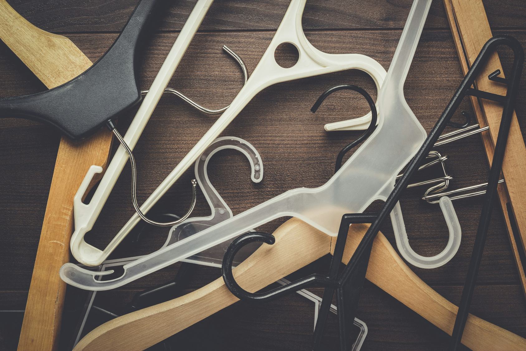 How to Store Your Summer Clothes For Fall Now That It's Time To Make