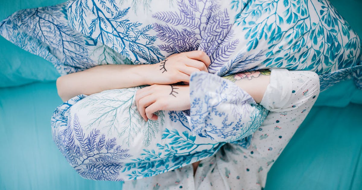 7 Clever Ways To Look Well Rested When You Really Spent The Night ...