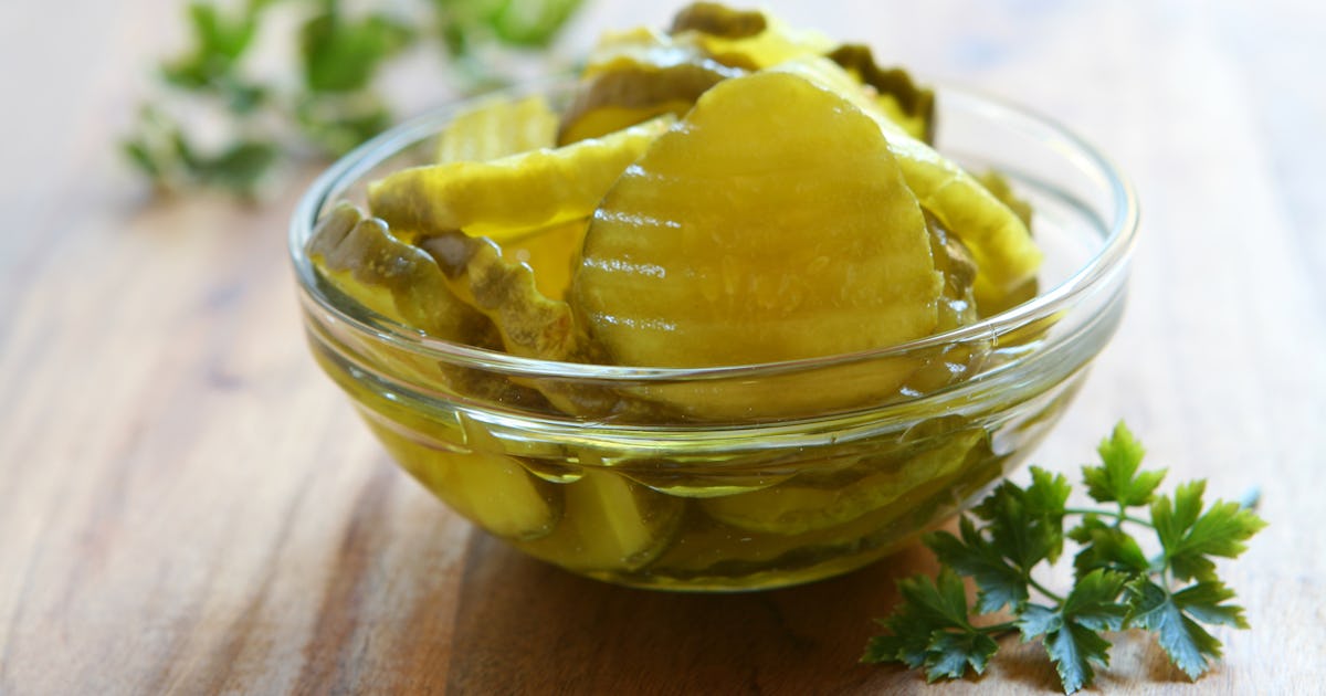 7 Health Benefits Of Pickles Fermented Foods You Probably Already Eat On The Reg 7 Health Benefits Of Pickles Fermented Foods You Probably Already Eat On The Reg