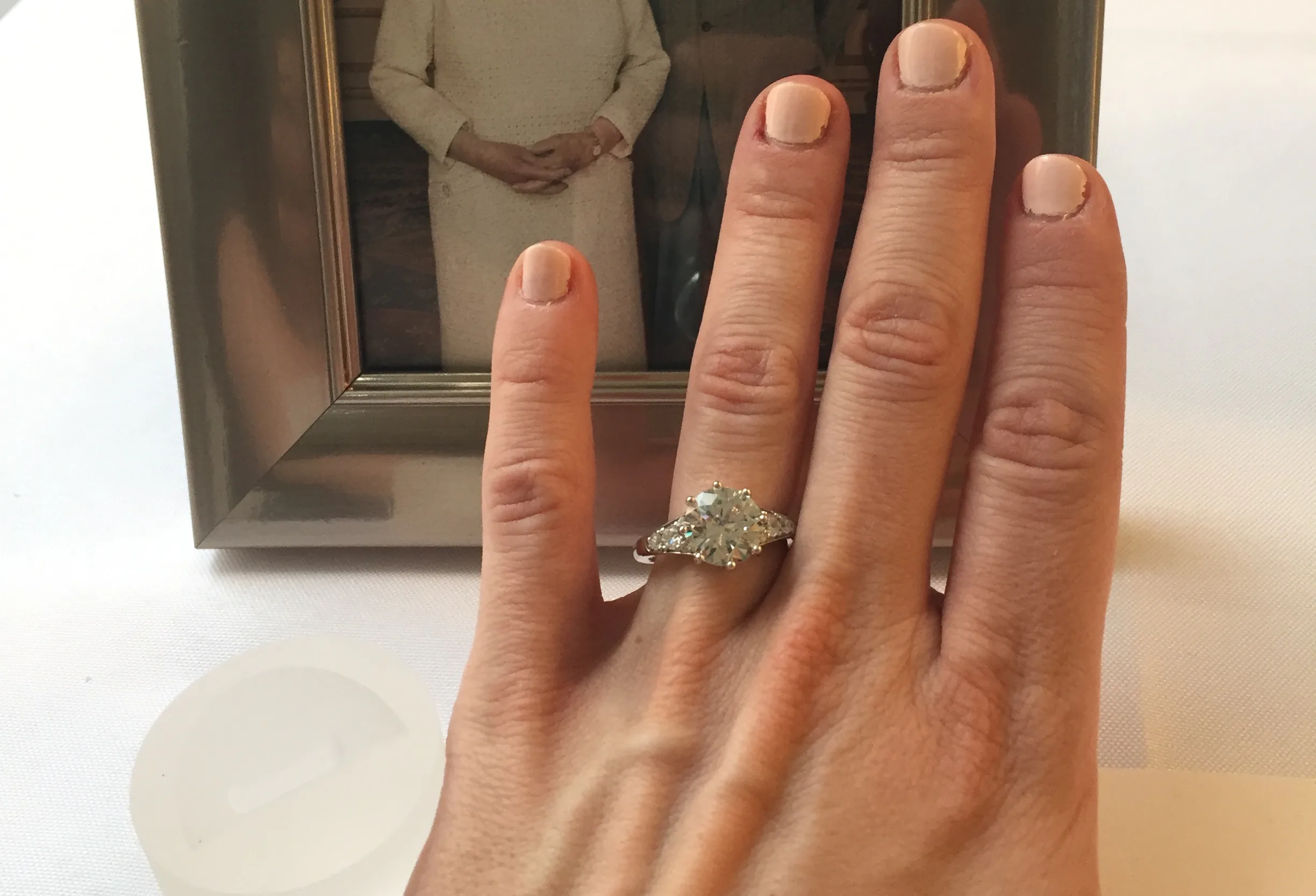 I Tried Meghan Markle's Engagement Ring Replica On & I Felt Like An Actual Princess
