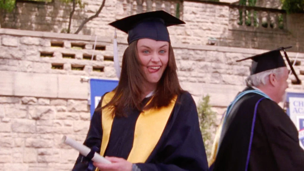 8 Graduation TV Episodes That You'll Want To Watch Before You Take Your ...