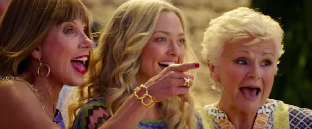 The Final 'Mamma Mia! Here We Go Again' Trailer Will Make Fans Dance In ...