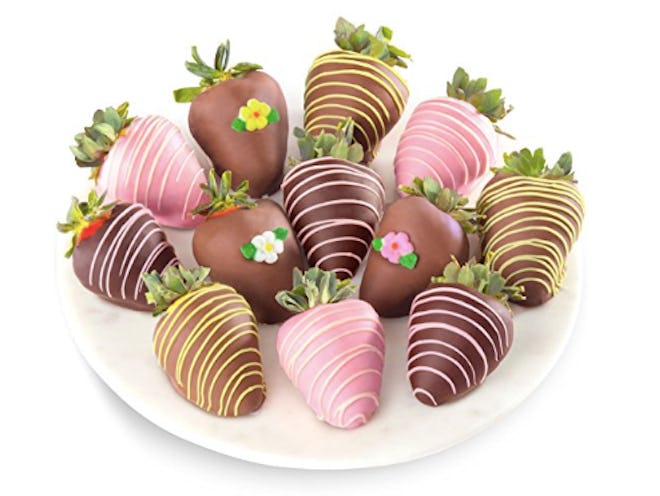 Golden State Fruit 12 Piece Mother's Day Chocolate Covered Strawberries