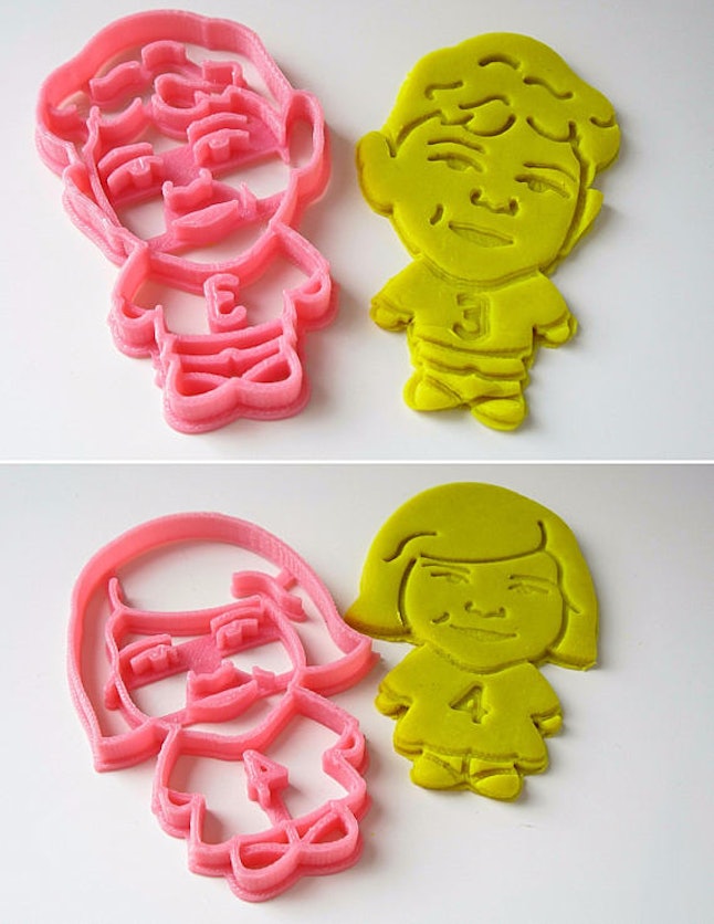 This Personalized Face Cookie Cutter Will Let You Make Baked Goods ...