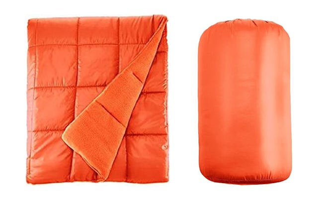 Pacific Crest Waterproof Quilted Blanket 