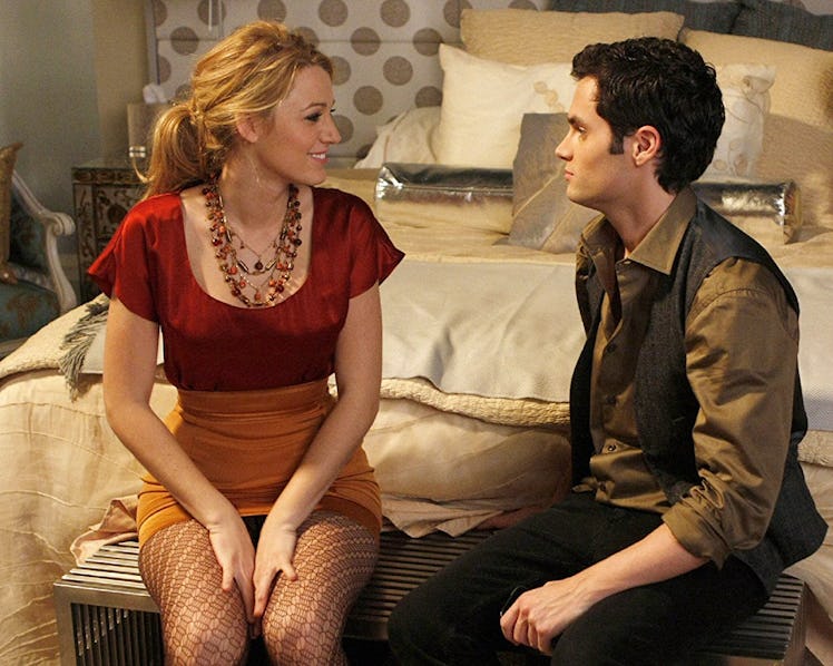 Blake Lively and Penn Badgley on the set of 'Gossip Girl'