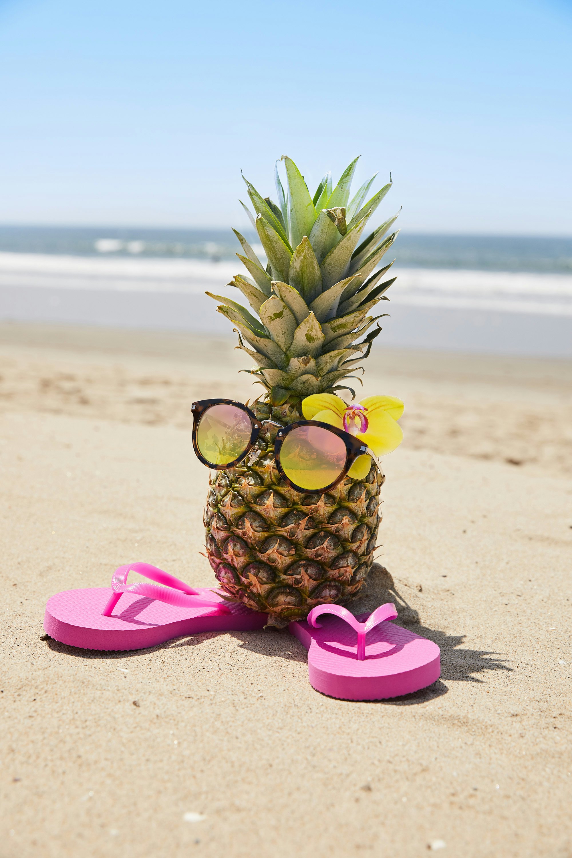 old navy pineapple flip flops