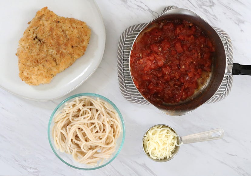 This Chicken Parmesan Recipe For One Person Will Make You Feel Like A ...