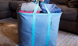 CleverMade SnapBasket Laundry Caddy