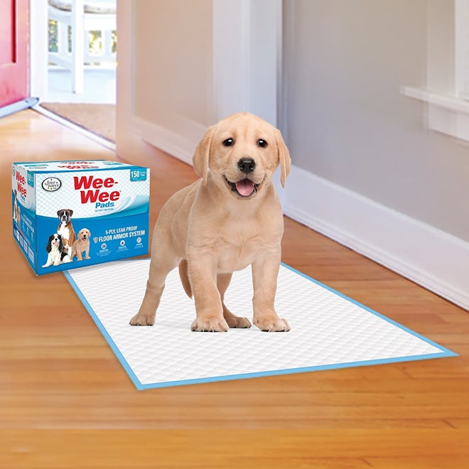 Four Paws Wee-Wee Standard Puppy Pads (150 Count)