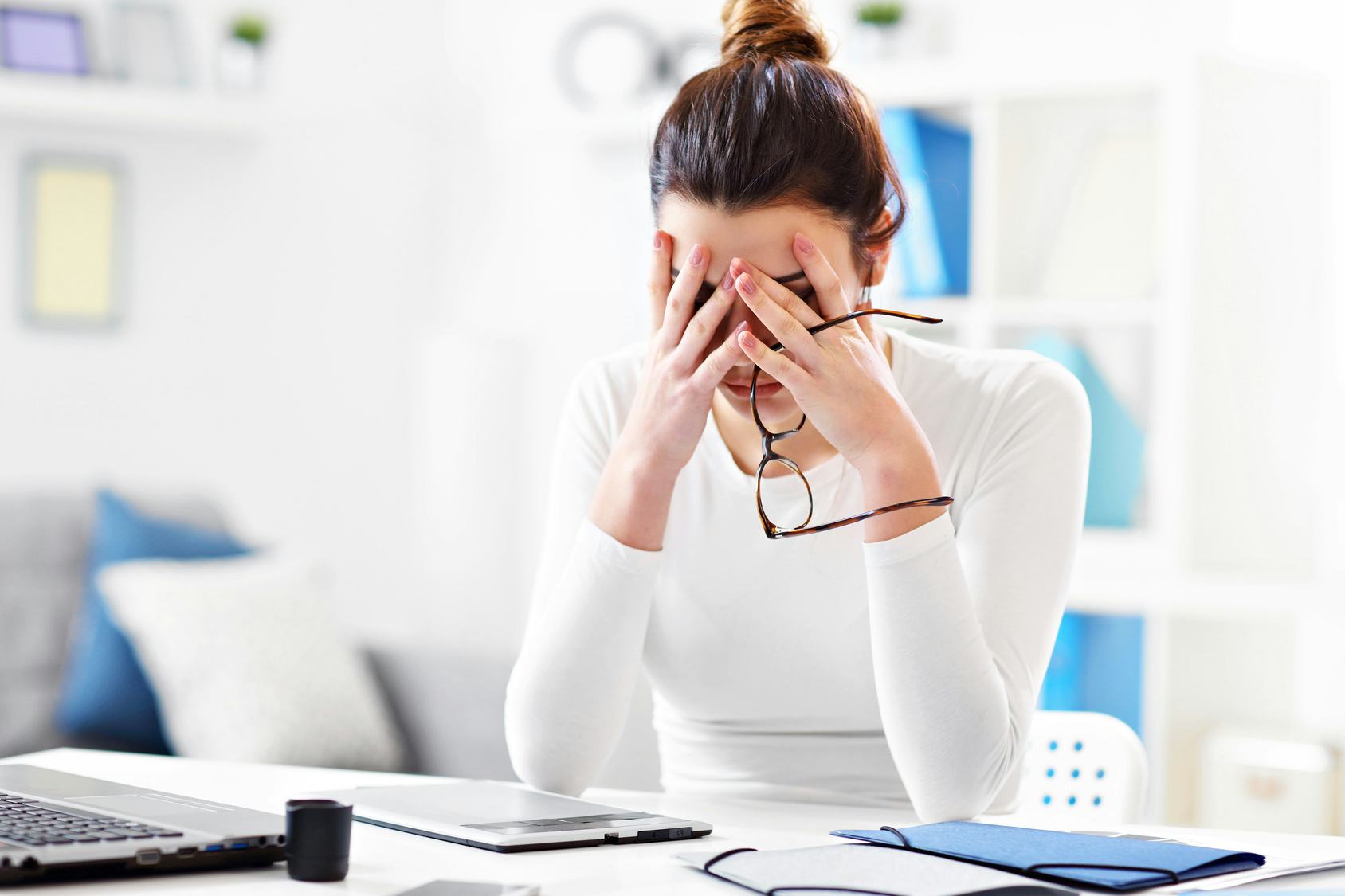 10 Unexpected Signs Of Early Onset Dementia That Everyone Should Know About 10 Unexpected Signs Of Early Onset Dementia That Everyone Should Know About