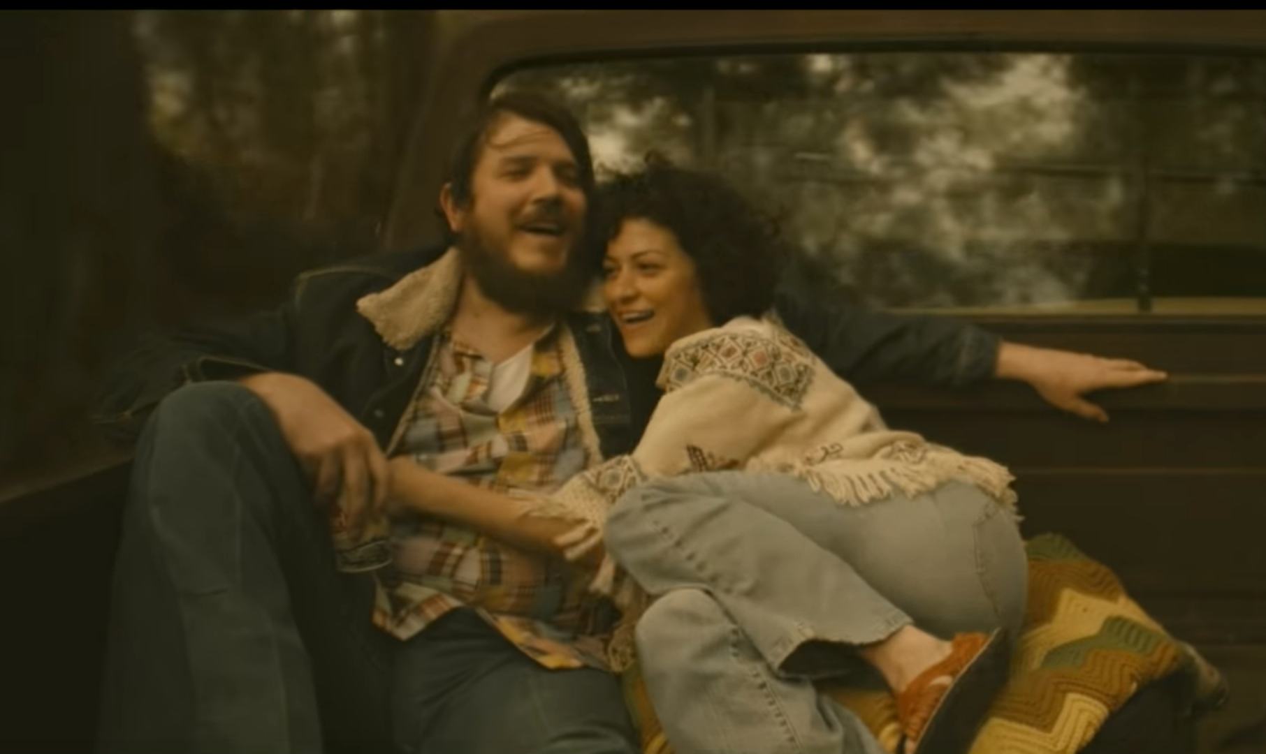 The trailer started: fashion shooting in a train The trailer started: fashion shooting in a train