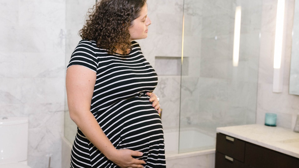 Is Diarrhea A Sign Of Labor? Here's What An OB-GYN Wants You To ... Is Diarrhea A Sign Of Labor? Here's What An OB-GYN Wants You To ...