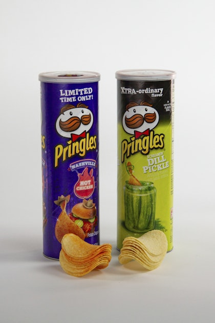 Pringles' Nashville Hot Chicken Flavor Is Here & It'll Make Your Summer ...