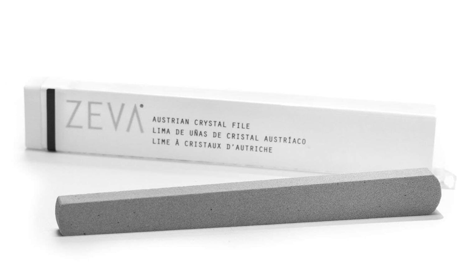 The 4 Best Nail Files For Weak Nails