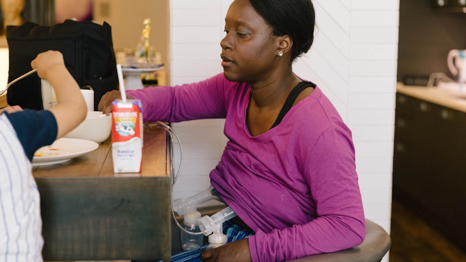 Does Breast Milk Stain Your Clothes Here S How To Handle Those Greasy Milk Spots