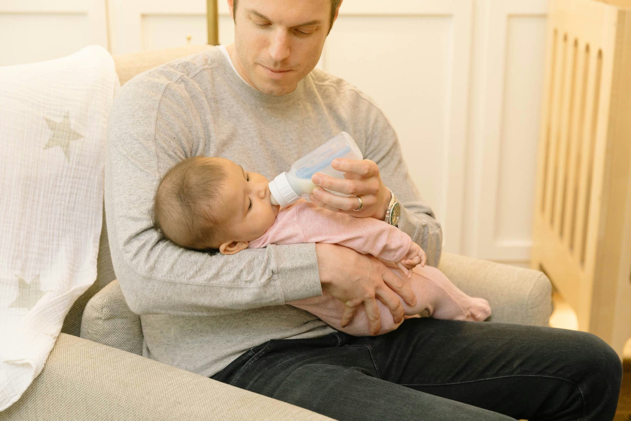 6 "Rules" About Hospitals Offering Formula That Every New Mom Should Know