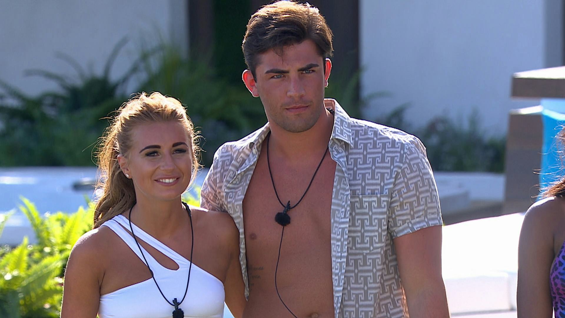 'Love Island's First Coupling Up Of 2018 Has Finally Happened, But A