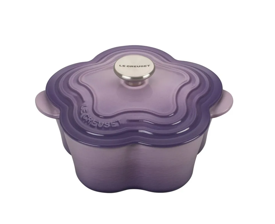Le Creuset's Lavender Cookware Line Is On Sale Right Now & The