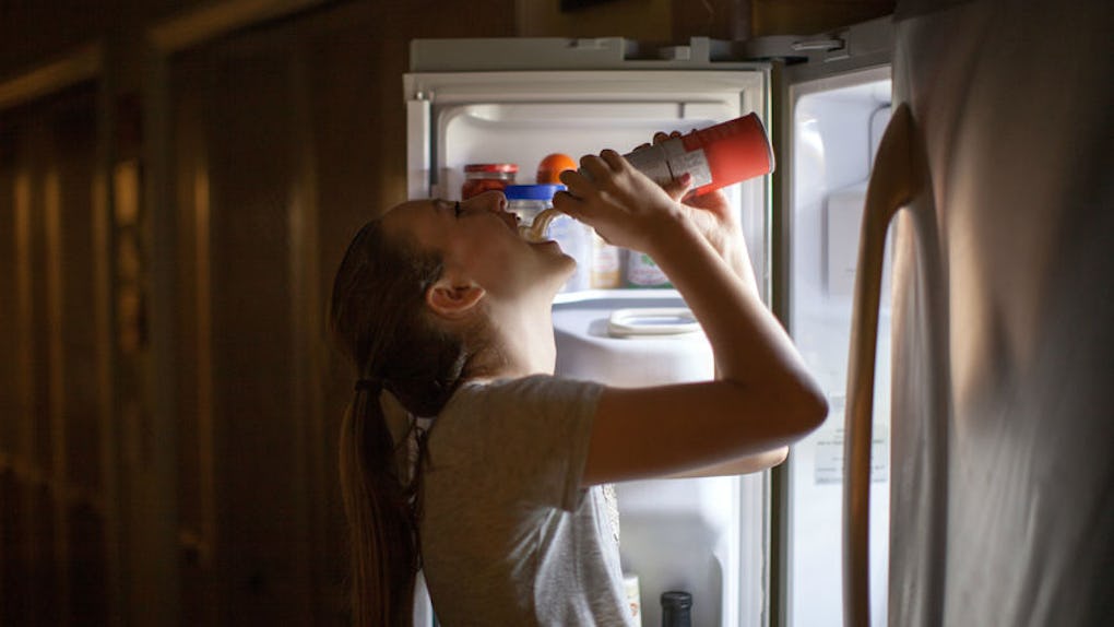 Why Am I Always Hungry At Night? Experts Say It Has A Lot To Do With Your Daytime Habits Why Am I Always Hungry At Night? Experts Say It Has A Lot To Do With Your Daytime Habits