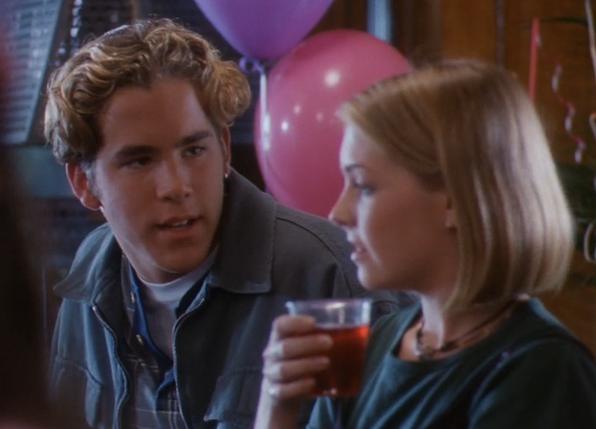 who played harvey in sabrina the teenage witch movie