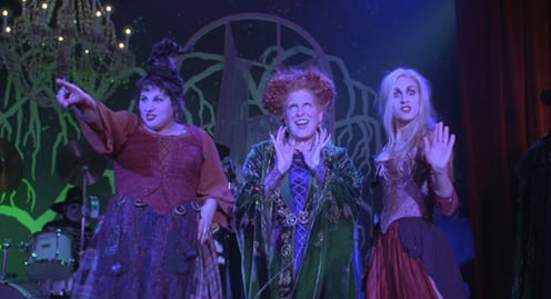Kathy Njimy, Bette Midler and Sarah Jessica Parker in Hocus Pocus