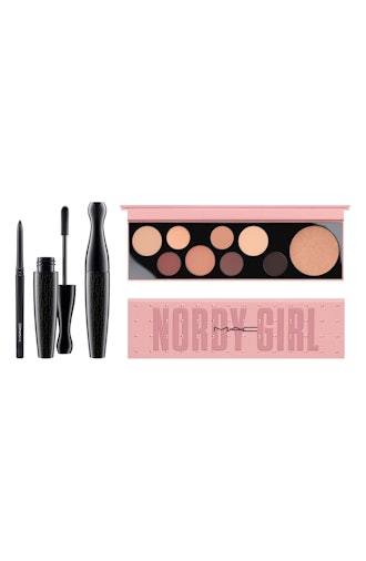 MAC Nordy Girl Matte Face & Eye Set 