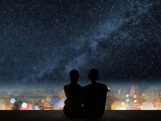 9 Date Ideas That Will Make Both Introverts And Extroverts Happy