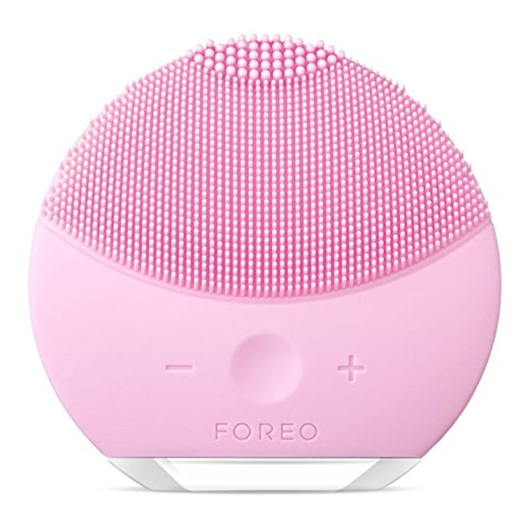 Foreo Luna Mini 2 Facial Cleansing Brush — 30% Off