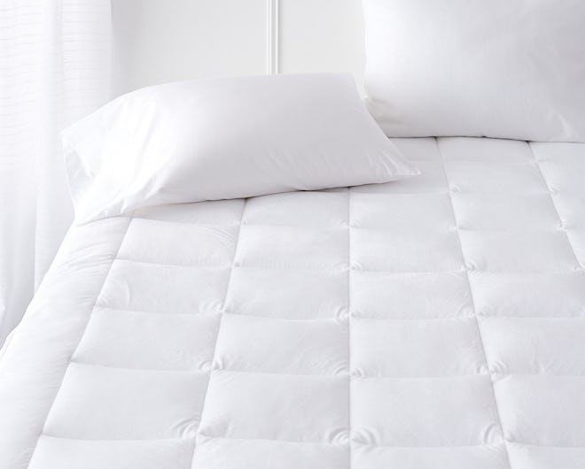 Pinzon Hypoallergenic Overfilled Microplush Mattress Topper  — 63% Off